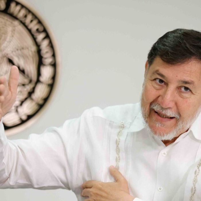 Fernández Noroña niega haber incitado reacción hostil contra la alcaldesa Grecia Quiroz en el Senado