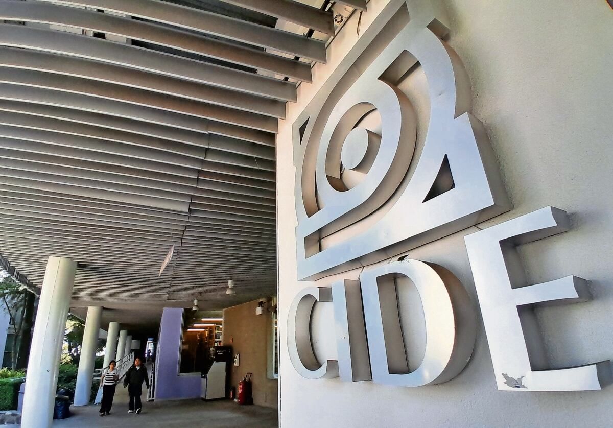 no-se-verifica-publicamente-la-adjudicacion-del-contrato-del-cide-para-insumos-de-comedor