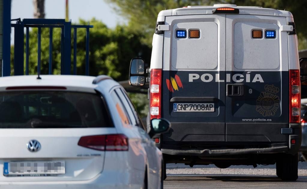 policia-nacional-localiza-posible-narcotunel-en-el-poligono-del-tarajal-16-detenidos-en-operativo-antidrogas