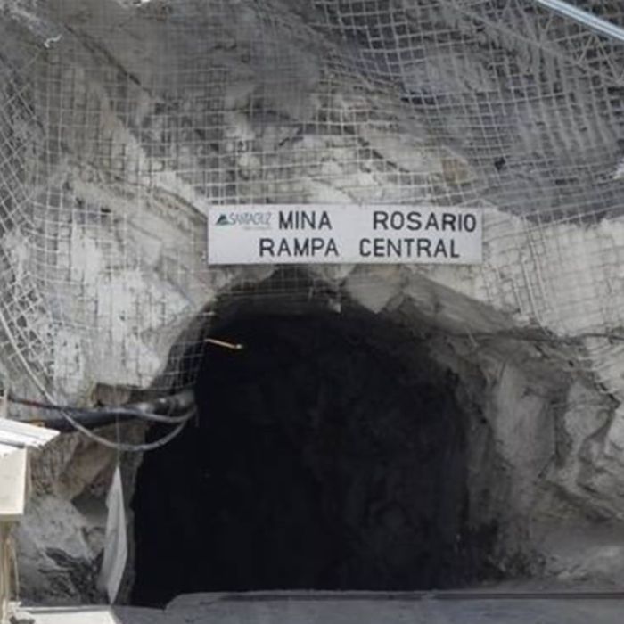Rescatan con vida a un minero tras derrumbe en la mina Santa Fe, El Rosario (Sinaloa)