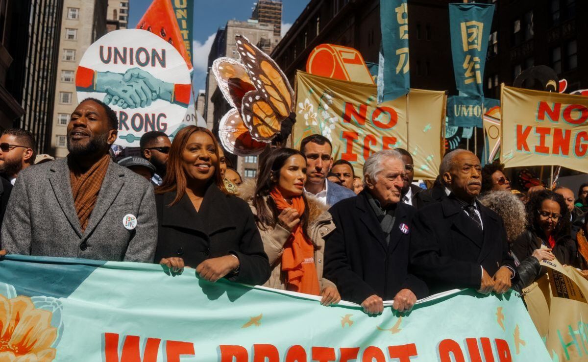 robert-de-niro-encabeza-protesta-no-kings-en-nueva-york-contra-las-politicas-de-donald-trump