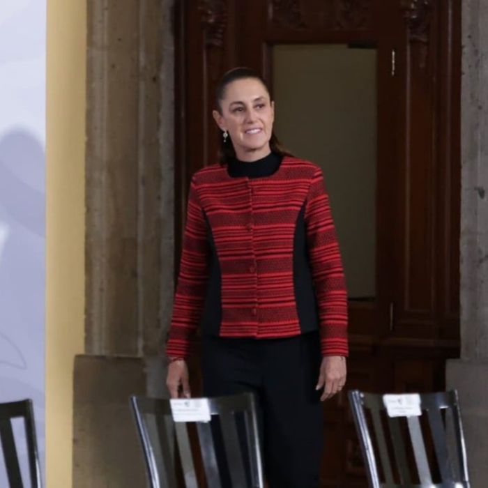 Sheinbaum: el “Plan B” busca disminuir privilegios y recortar gastos políticos