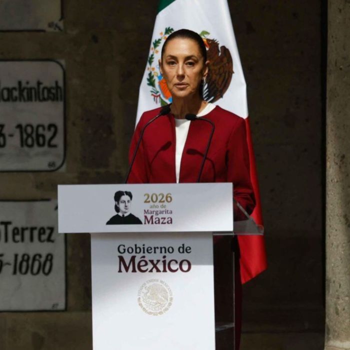 Sheinbaum encabeza homenaje por el Bicentenario del natalicio de Margarita Maza