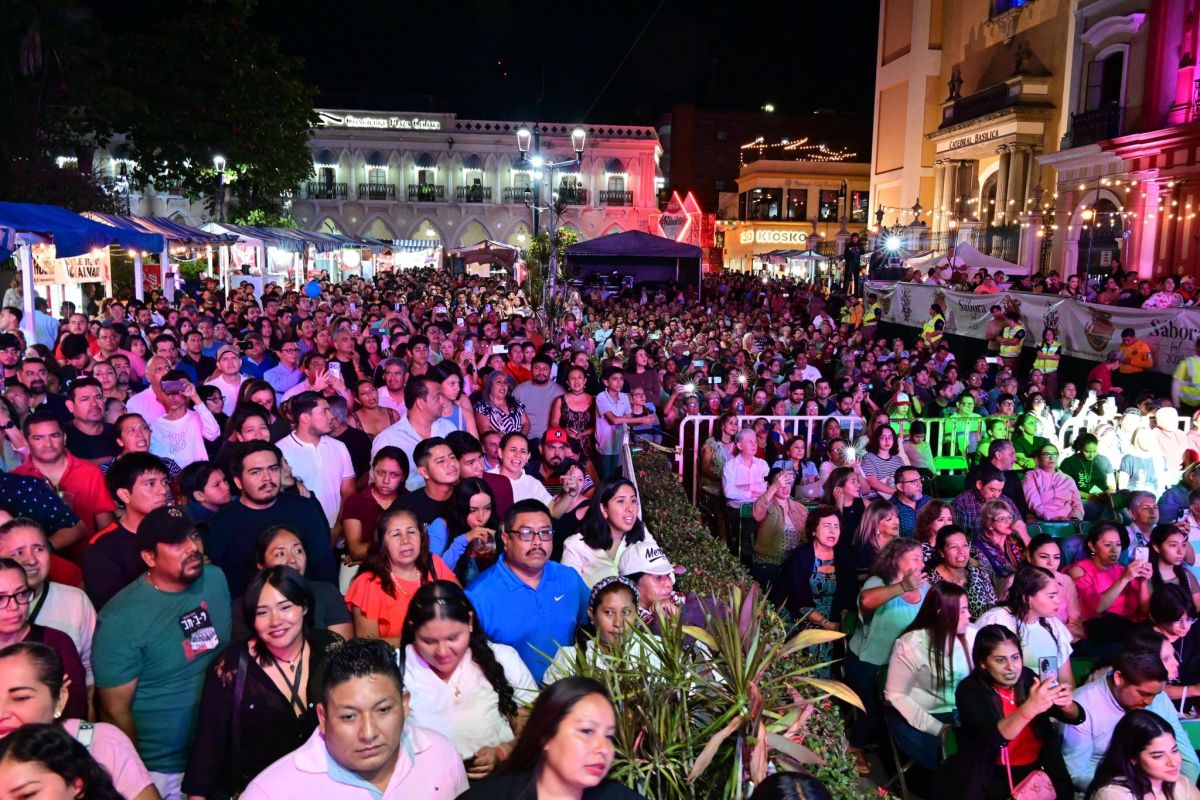 sabor-vino-y-saldo-blanco-mas-de-100-mil-personas-vibran-en-el-historico-sabora-fest-2026