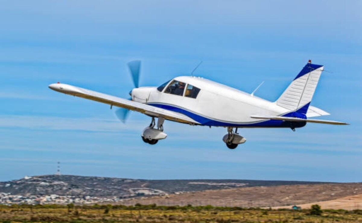 avioneta-realiza-aterrizaje-de-emergencia-en-huejotzingo-ocupantes-atendidos-por-proteccion-civil