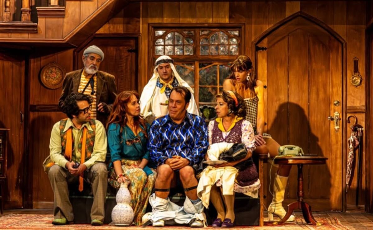 cartelera-de-semana-santa-en-la-cdmx-comedia-musical-y-satira-historica