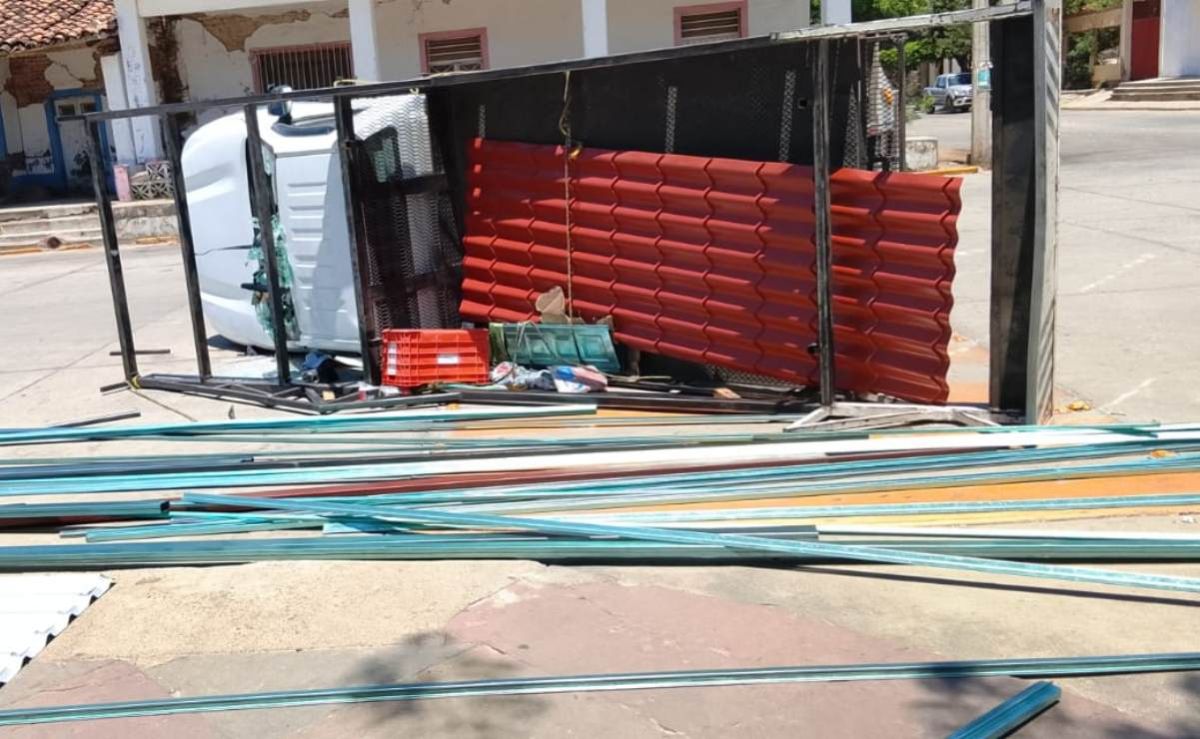 detienen-a-dos-presuntos-agresores-tras-intento-de-asalto-en-union-hidalgo-pobladores-intentaron-lincharlos