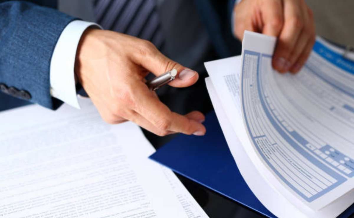 fitch-aseguradoras-mexicanas-podrian-subir-primas-en-2026-tras-reforma-del-iva