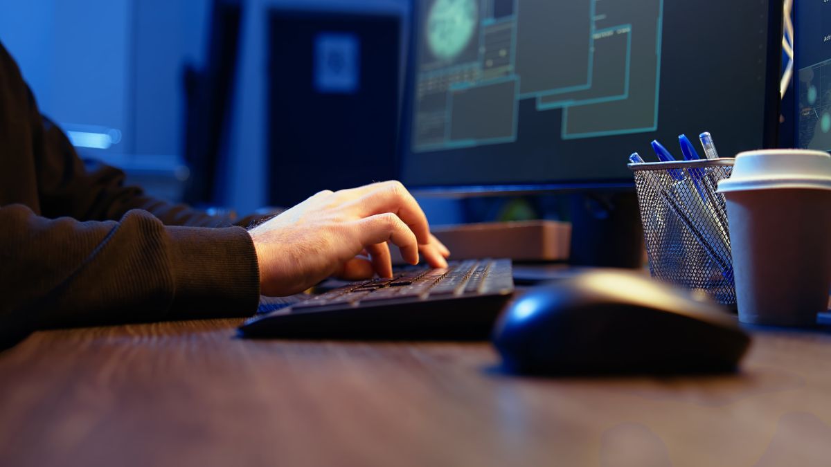 fraude-digital-crece-8-en-2025-bots-identidades-sinteticas-y-el-impacto-en-america-latina