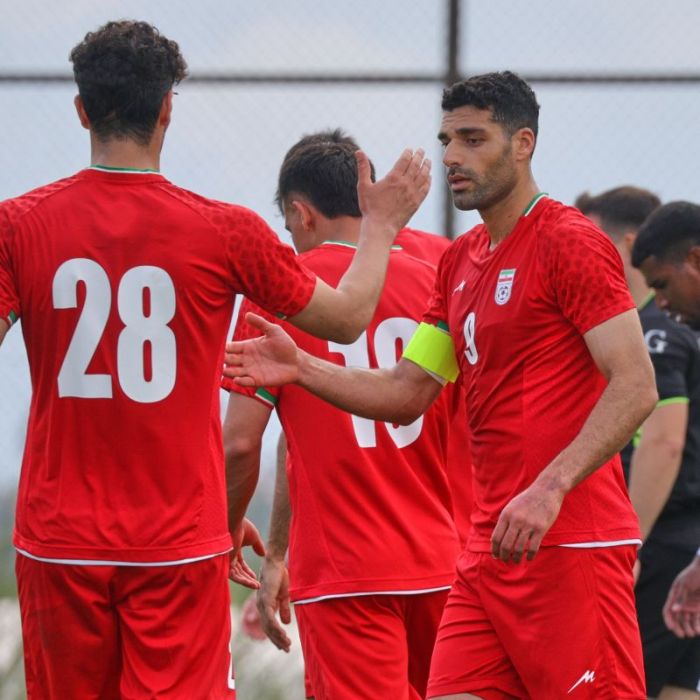 Infantino se reúne con la selección de Irán en Turquía y garantiza apoyo de la FIFA para su preparación rumbo a la Copa Mundial 2026