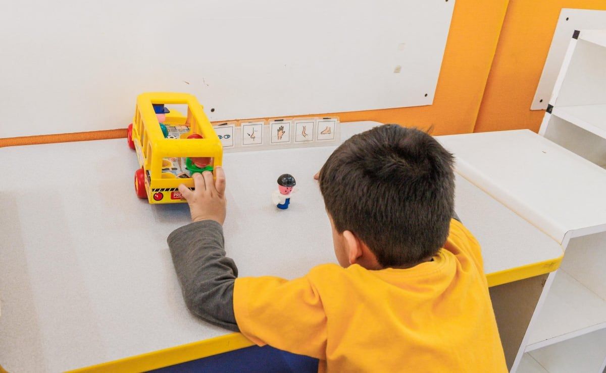 investigadora-de-la-ibero-plantea-que-el-tacto-puede-favorecer-el-desarrollo-en-personas-con-autismo