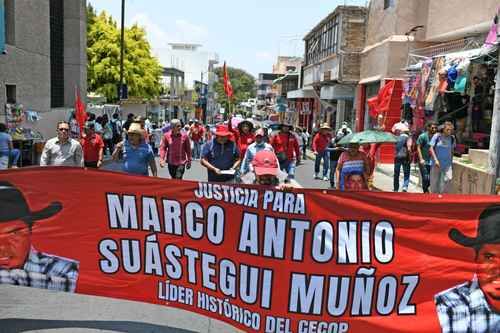 Marchan en Chilpancingo para exigir justicia a un año del asesinato de Marco Antonio Suástegui