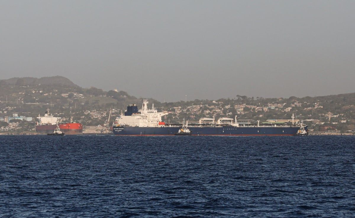 rusia-reafirma-apoyo-a-cuba-tras-llegada-del-petrolero-anatoly-kolodkin-con-730000-barriles