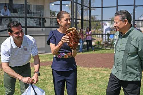 Sheinbaum inaugura Ciudad Deportiva de Alto Rendimiento en Pachuca y convoca a una clase nacional de béisbol y sóftbol
