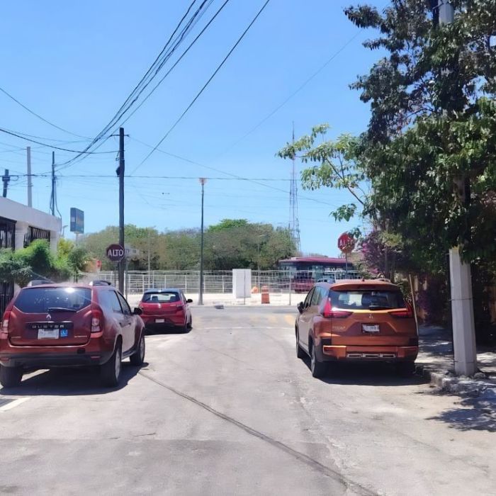 Apagones dejan sin luz a colonias de Mérida durante ola de calor; CFE pide 24–72 horas para reparaciones