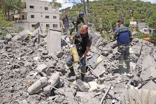 ataques-en-el-sur-del-libano-dejan-victimas-pese-al-alto-el-fuego-netanyahu-dice-a-trump-que-israel-se-reserva-libertad-de-accion