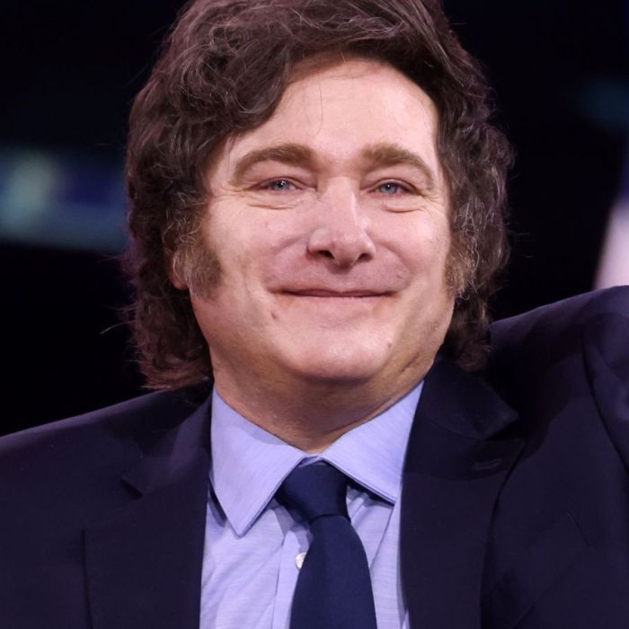 Audios filtrados atribuyen a Javier Milei un aporte de 350,000 dólares para una campaña contra Sheinbaum y Petro