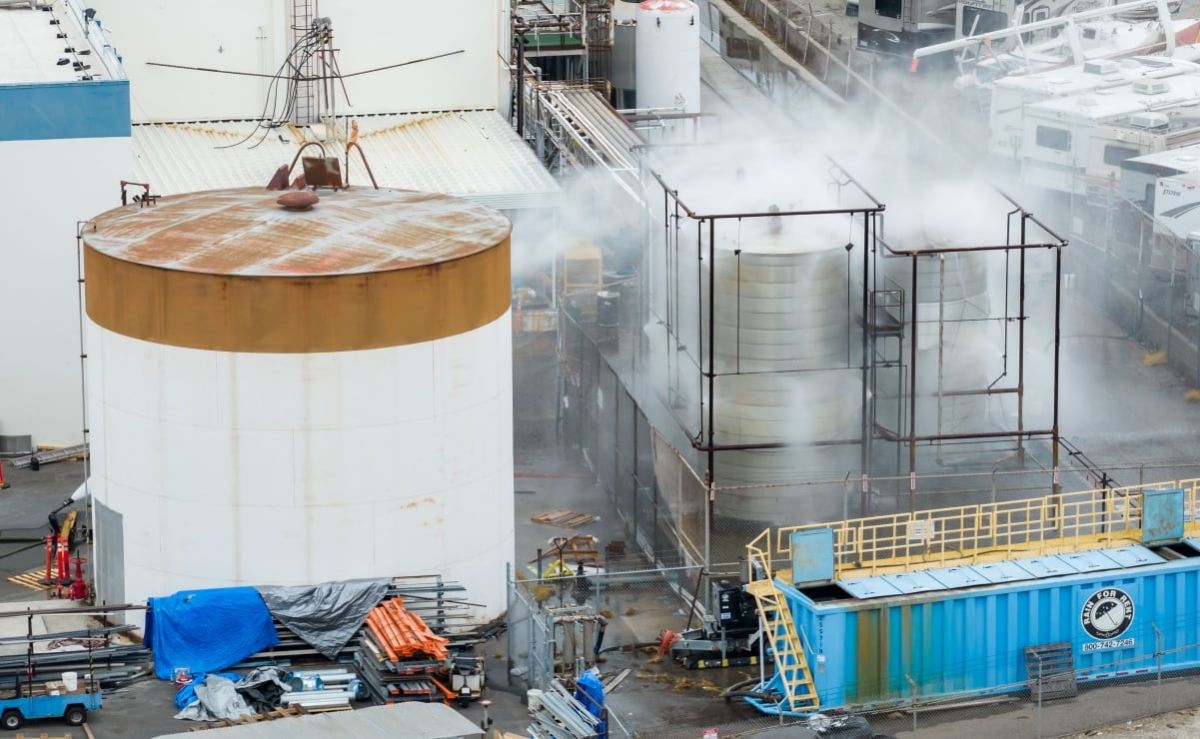 eliminan-riesgo-de-explosion-en-tanque-quimico-de-garden-grove-miles-siguen-evacuados
