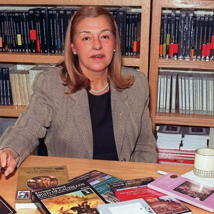 Élmer Mendoza recuerda a Beatriz de Moura en una carta