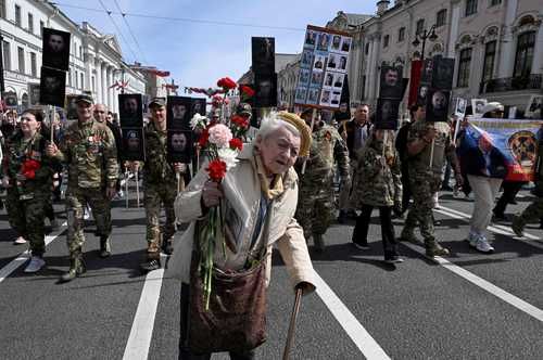 Moscú celebra un desfile del Día de la Victoria sin tanques y en formato reducido