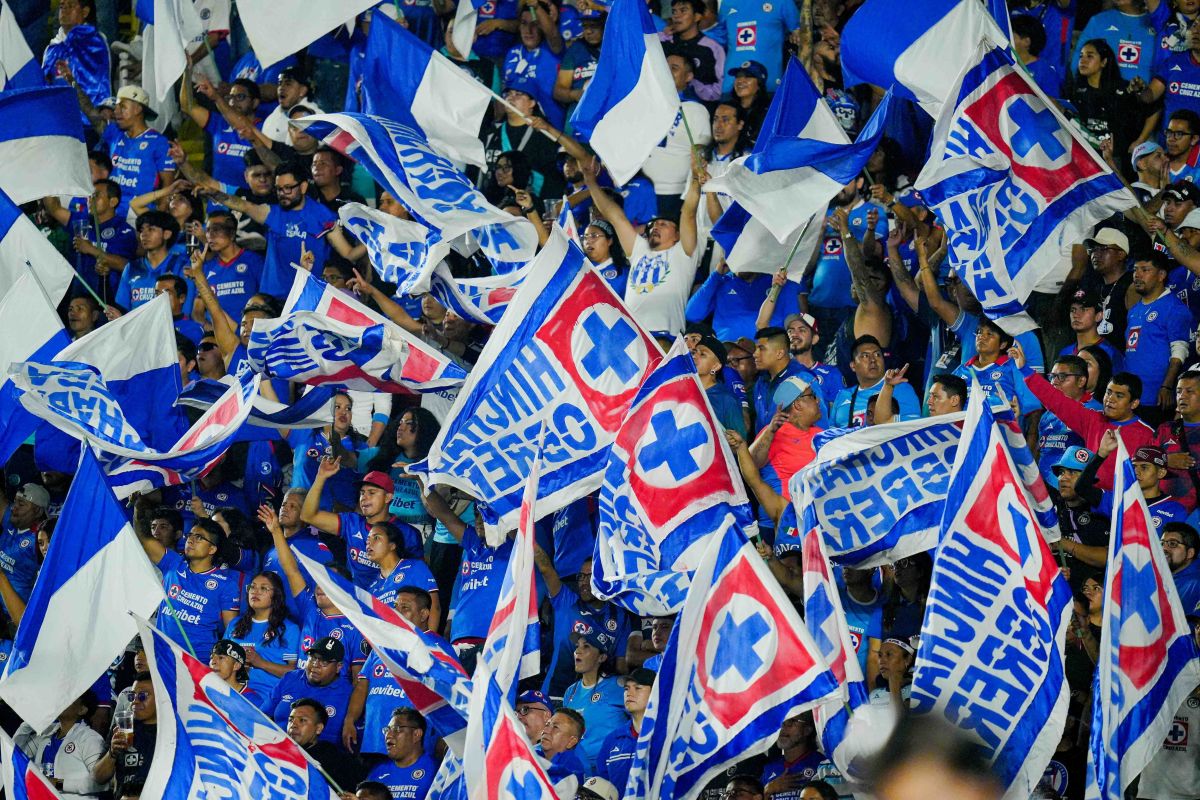 pumas-prohibe-ingreso-de-barras-visitantes-de-cruz-azul-para-la-final-en-cu