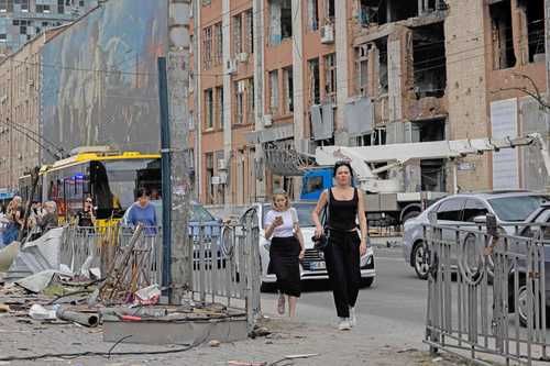 Rusia anuncia que iniciará ataques “sistemáticos” contra objetivos militares y centros de decisión en Kiev