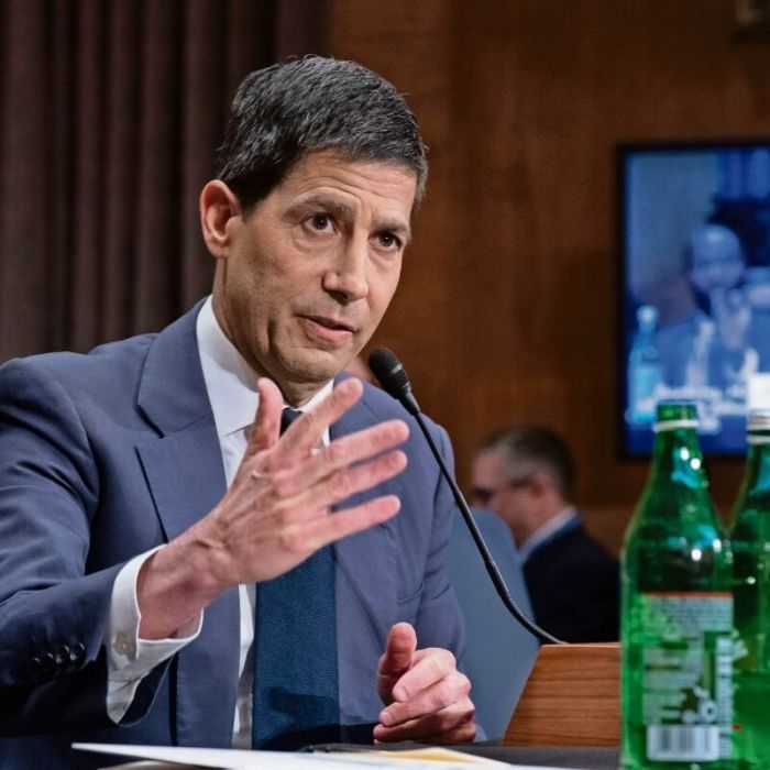 Senado avanza la nominación de Kevin Warsh para presidir la Reserva Federal; voto final se espera antes del 15 de mayo