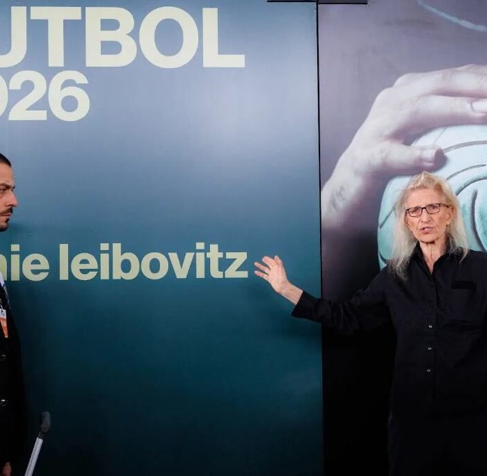 Annie Leibovitz presenta en el Museo Nacional de Antropología una serie sobre el fútbol