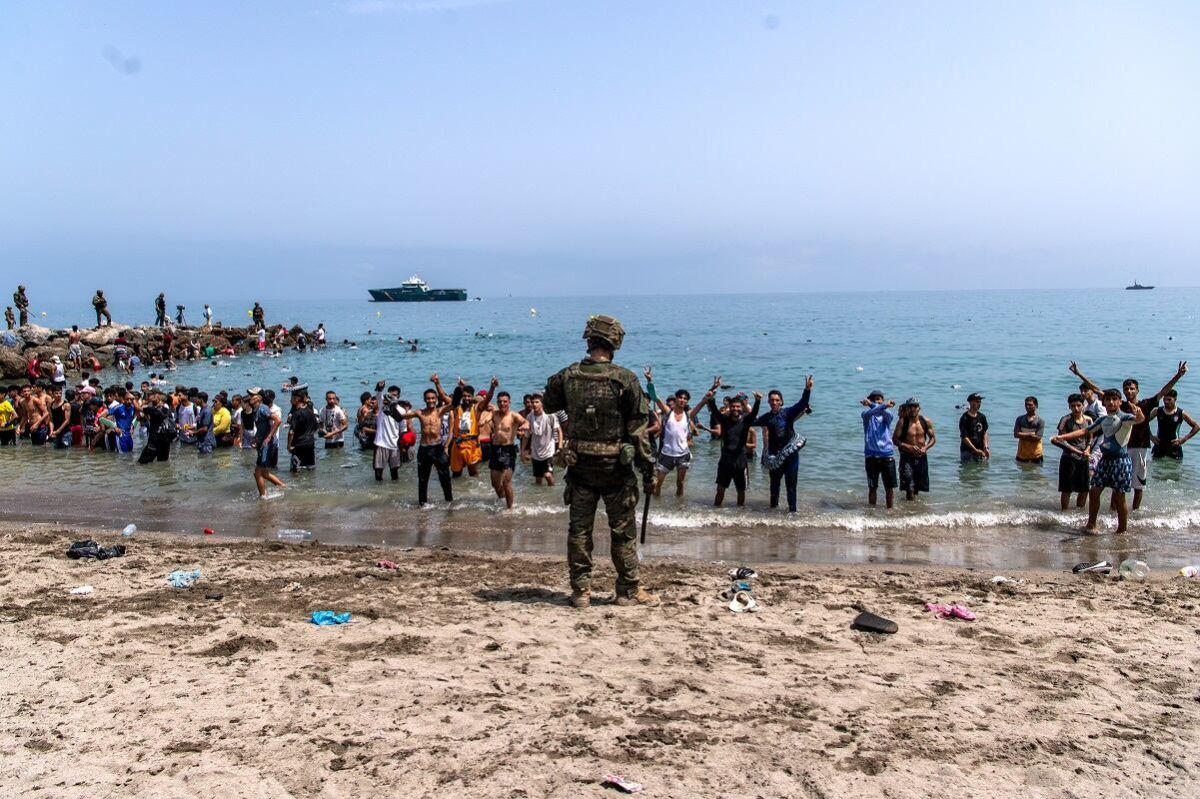 mas-de-37-mil-500-migrantes-regresan-a-marruecos-tras-entrada-masiva-en-ceuta