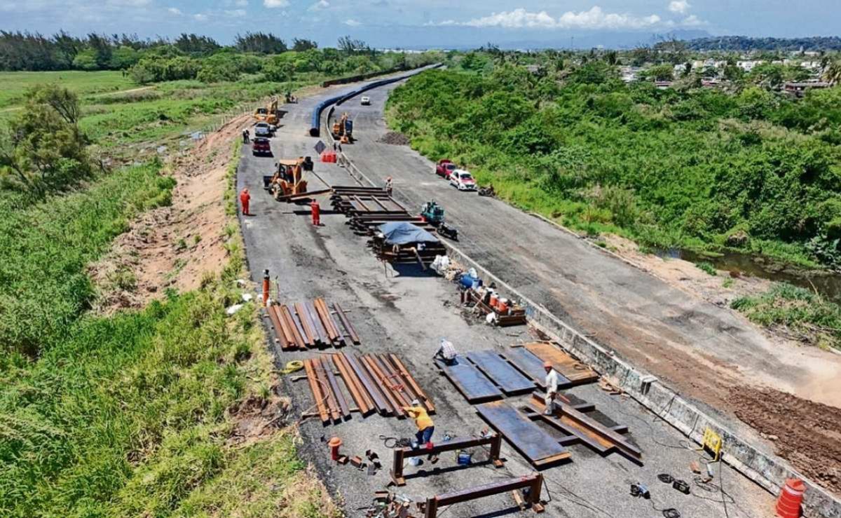 Comuneros de Santa María Chimalapa rechazan acueducto La Cangrejera-Coatzacoalcos por riesgo ambiental