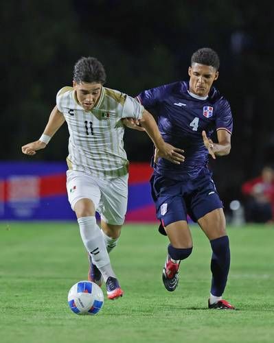 México rescata empate ante República Dominicana y deja abierta su clasificación