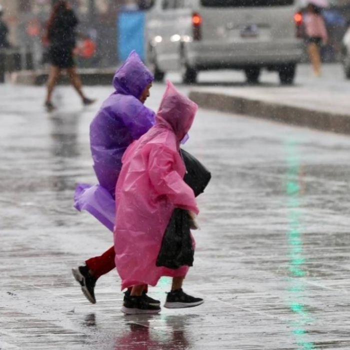 Activan doble alerta en siete alcaldías de CDMX por lluvias fuertes y granizo