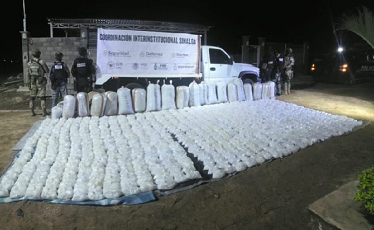 aseguran-1-32-toneladas-de-metanfetamina-en-carboneras-culiacan