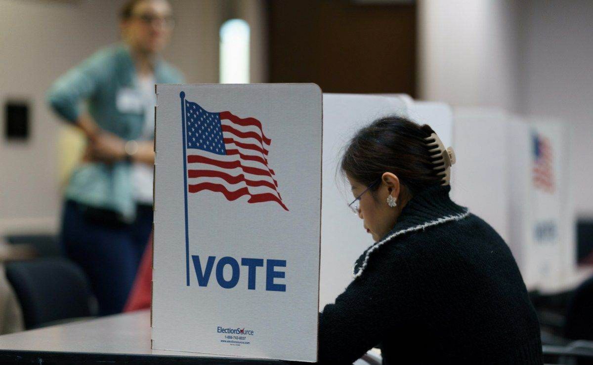 democratas-avanzan-en-cinco-estados-y-se-acercan-al-control-del-senado-de-eu