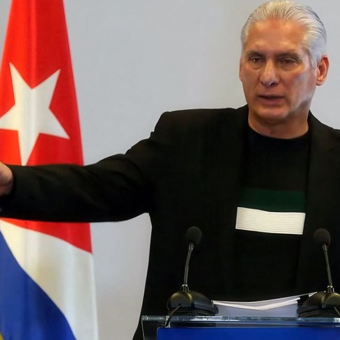 Díaz-Canel felicita a Morena por sus 15 años y diputados reciben a viceministro de Cuba