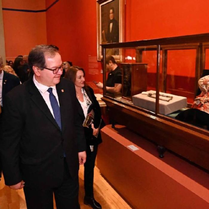 La UNAM celebra 475 años de historia con exposición en San Ildefonso