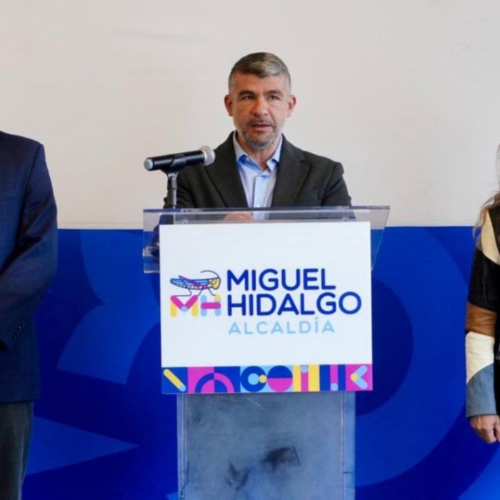 Mauricio Tabe pide liberar recursos para repavimentación en Miguel Hidalgo