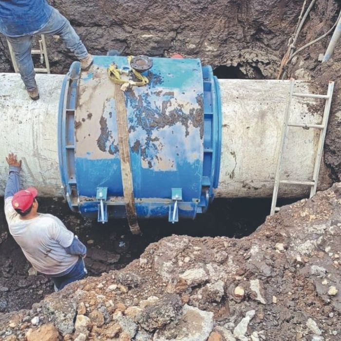Reparan fuga en el Ramal Tláhuac; disminuye suministro de agua en Iztapalapa, Neza y La Paz