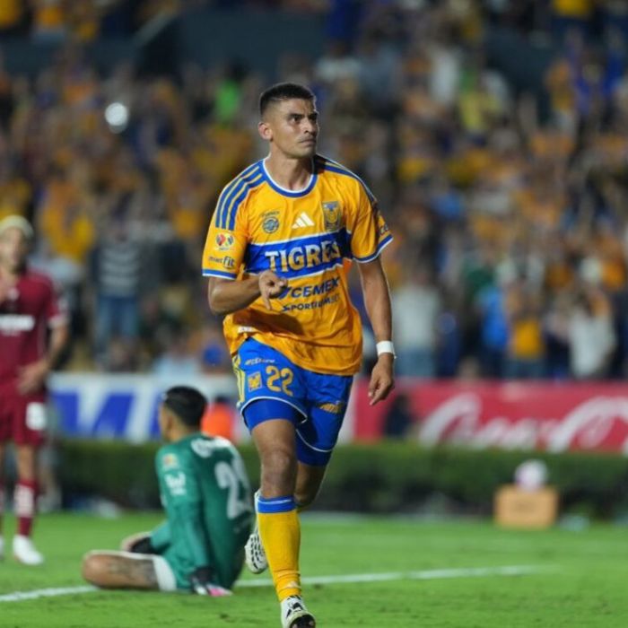 Tigres vence 3-2 al Toluca y le arrebata momentáneamente el liderato del Apertura 2026