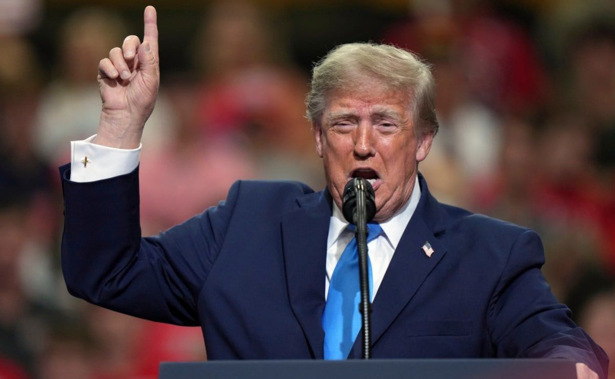 trump-anuncia-la-creacion-de-una-fuerza-de-la-superinteligencia-para-coordinar-la-ia-en-eu