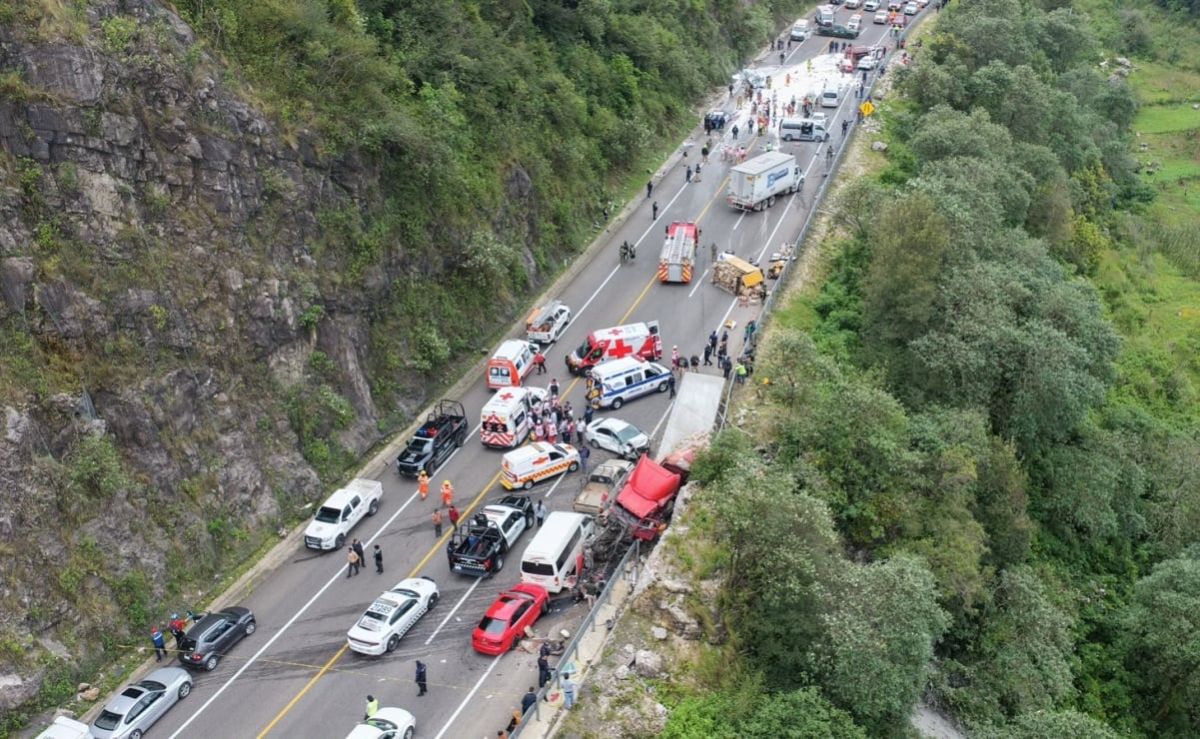 carambola-en-autopista-de-chiapas-deja-dos-muertos-y-14-lesionados