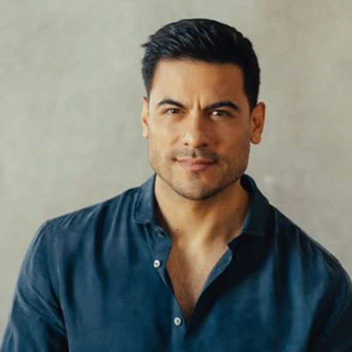 Carlos Rivera se someterá a una cirugía y reprograma conciertos de noviembre