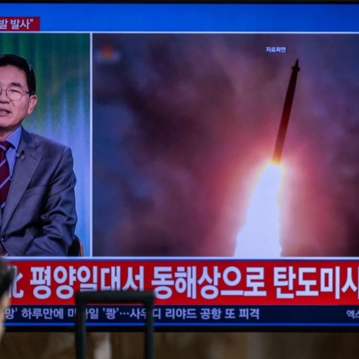 Corea del Norte lanza varios misiles balísticos hacia el mar de Japón
