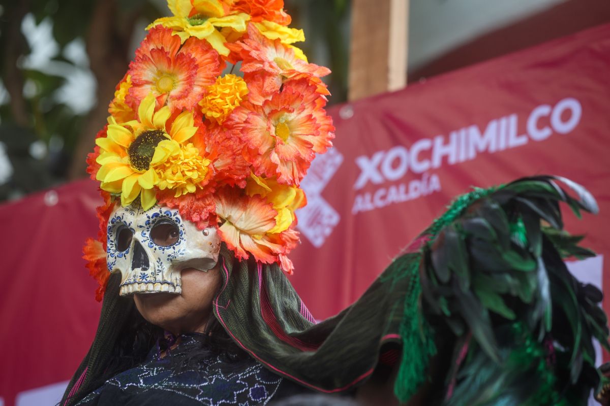 dia-de-muertos-en-xochimilco-tendra-teatro-recorridos-en-trajinera-y-festival-de-pulque