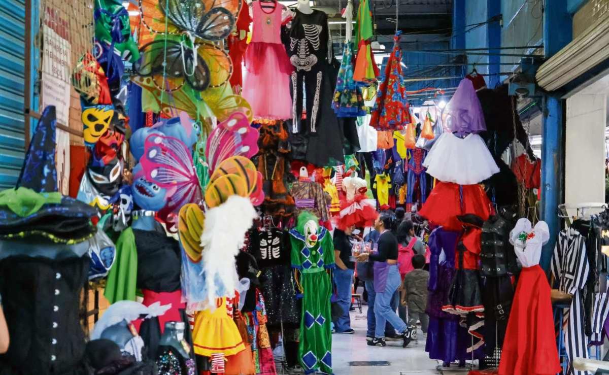 disfraces-merlin-cuatro-decadas-de-creatividad-en-el-mercado-portales
