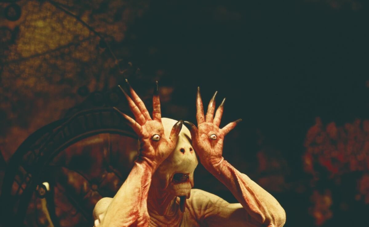 doug-jones-ve-en-el-laberinto-del-fauno-un-reflejo-de-un-mundo-cada-vez-mas-dividido