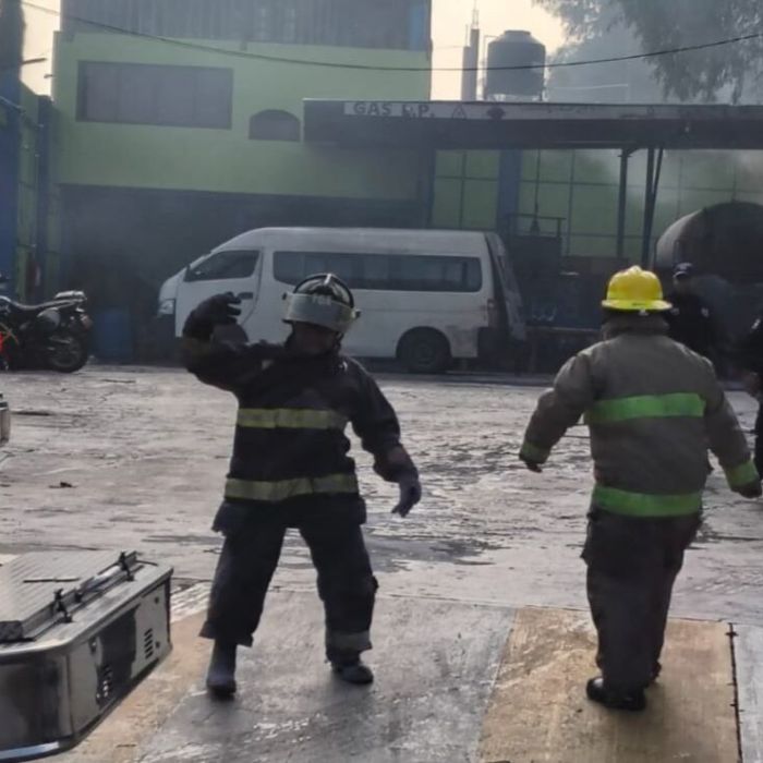 Explota gasera en Coacalco y evacúan a vecinos de Lomas de Coacalco
