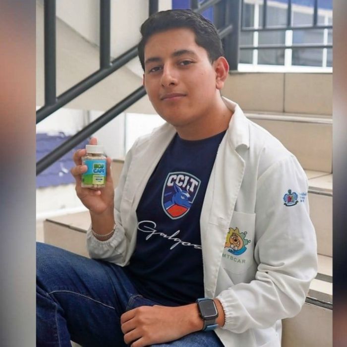 Joven de Acaponeta llevará a Tailandia un proyecto científico elaborado con nopal