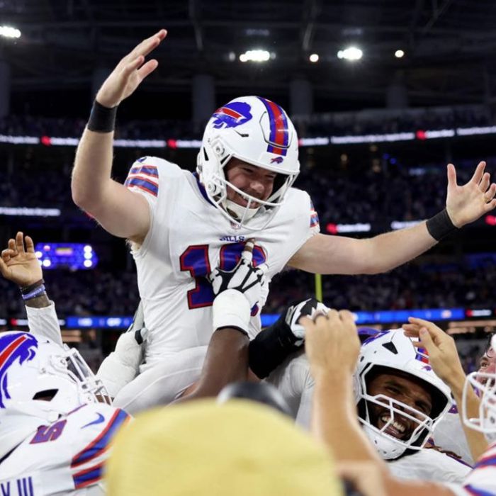Los Bills vencen 37-34 a los Rams en tiempo extra durante un dramático Monday Night Football