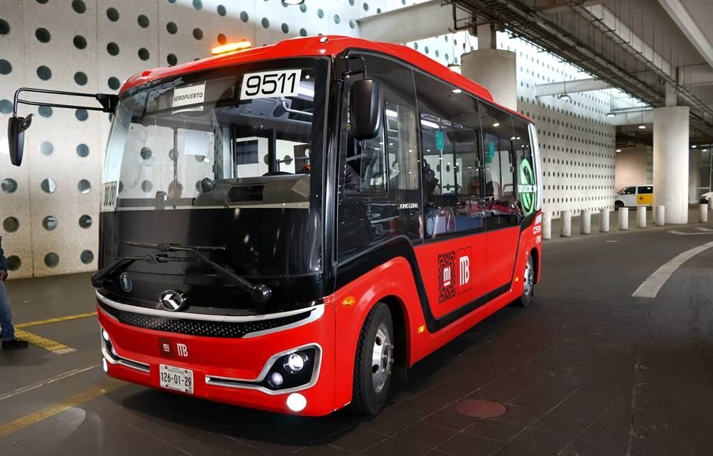 muere-una-persona-tras-ser-arrollada-por-un-metrobus-de-la-linea-5-en-xochimilco